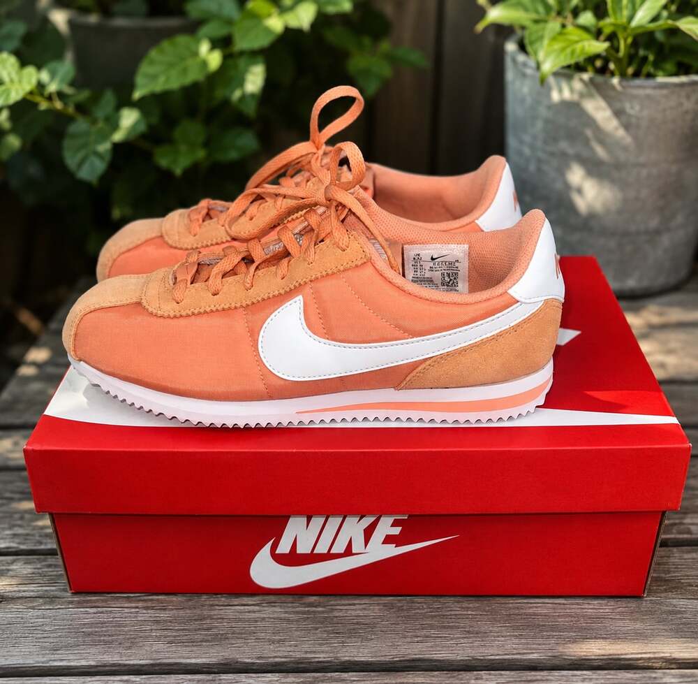 Nike Cortez Textile Women's Shoes - Size 4.5Y/6W